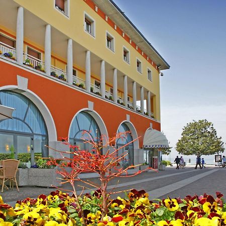Hotel Vela D'Oro ***S Бардоліно Екстер'єр фото